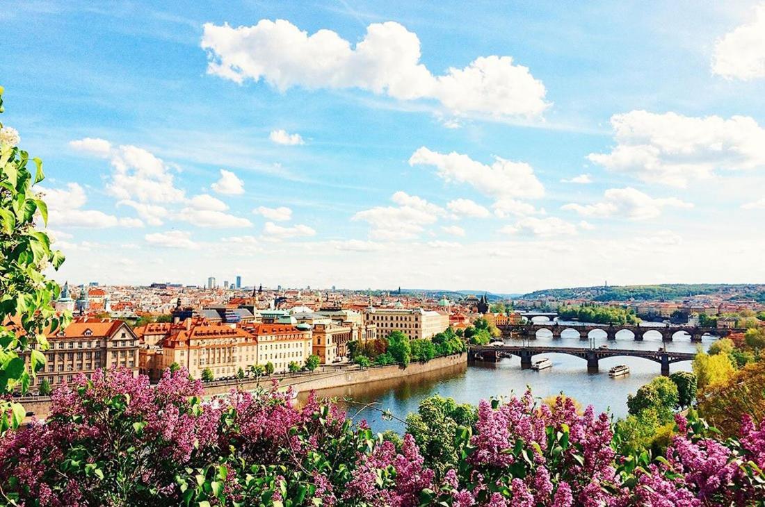 Vintage Apts In Heart Of Prague By Michal&Friends Apartment Exterior photo